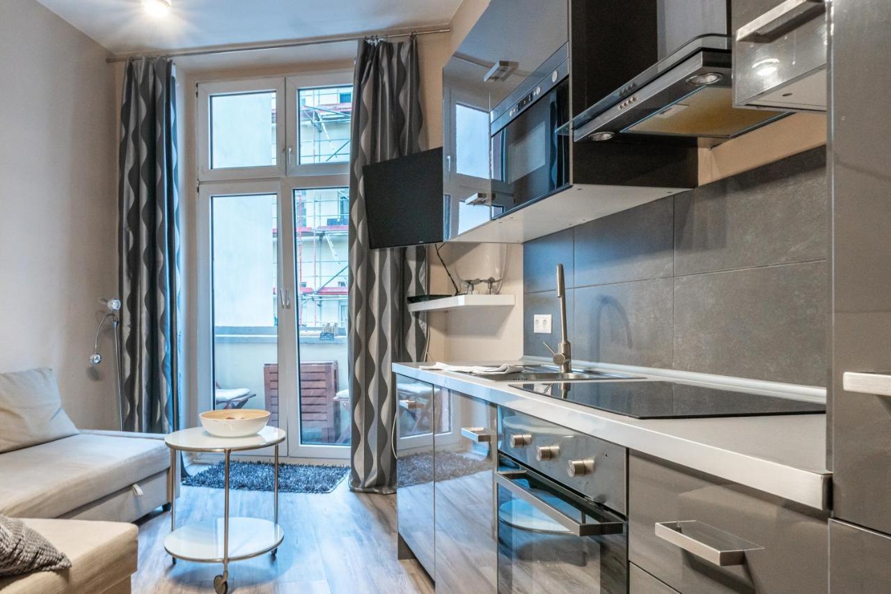Upmarket Studio With Balcony In Friedrichshain Lejlighed Berlin Eksteriør billede