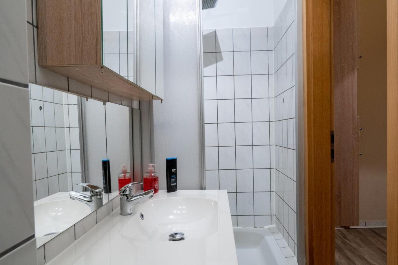 Upmarket Studio With Balcony In Friedrichshain Lejlighed Berlin Eksteriør billede